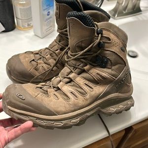 SALOMON QUEST Gore Tex 4D Forces hiking boots!